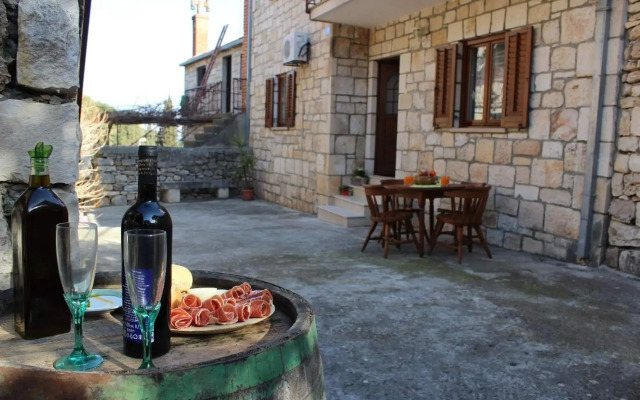 Holiday home Tončica - quiet place