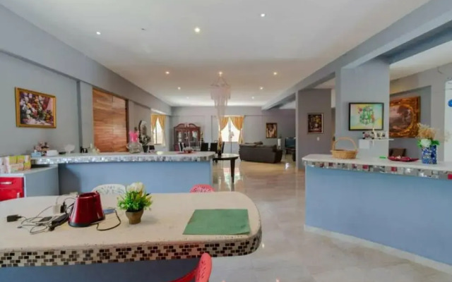 Oasis House B&B Cancun