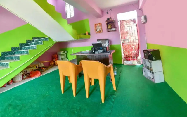 SPOT ON 61254 Lucky Guest House