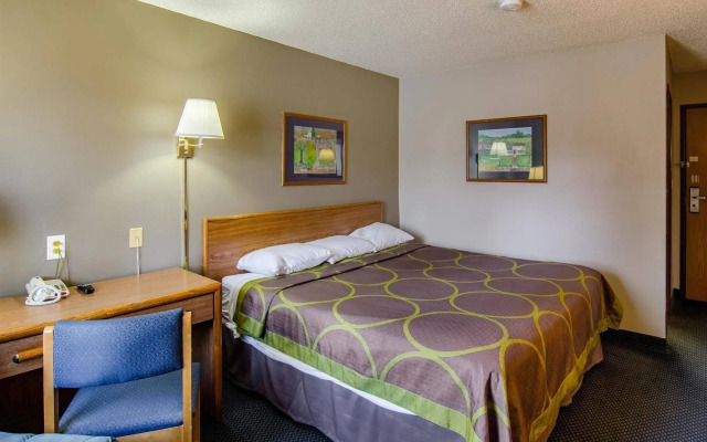 Motel 6 Montoursville, PA - Williamsport