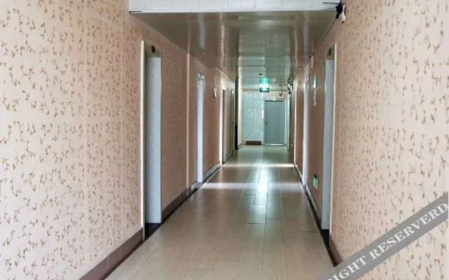 Yanji Kailai Hotel
