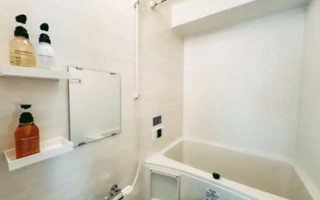 B/C APARTMENT Asakusa Hanazono Dori Hotel with Rental Car and Sauna