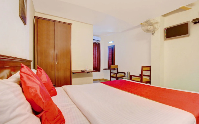 Sri Sai Inn by OYO Rooms