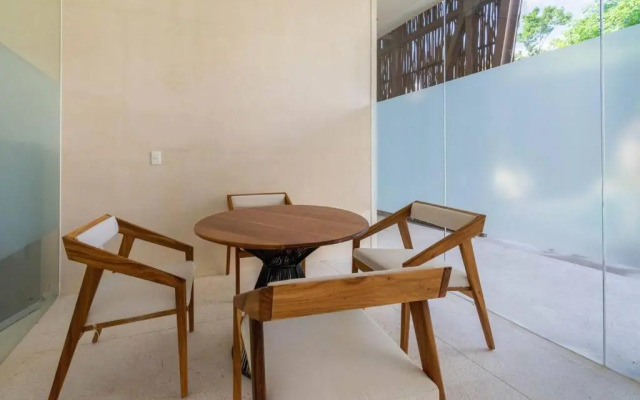 *Brand New Exclusive studio in a gated community *