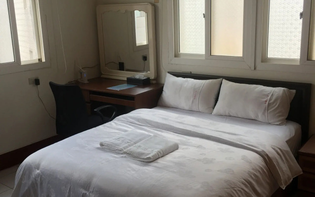 Frank's Hostel