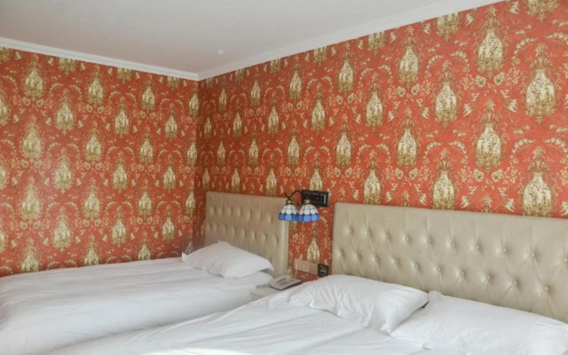 Qingdao Xiehou International Youth Hotel