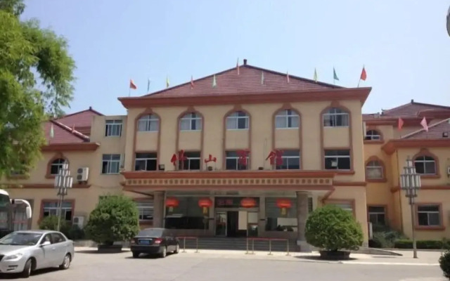 Zhushan Hotel