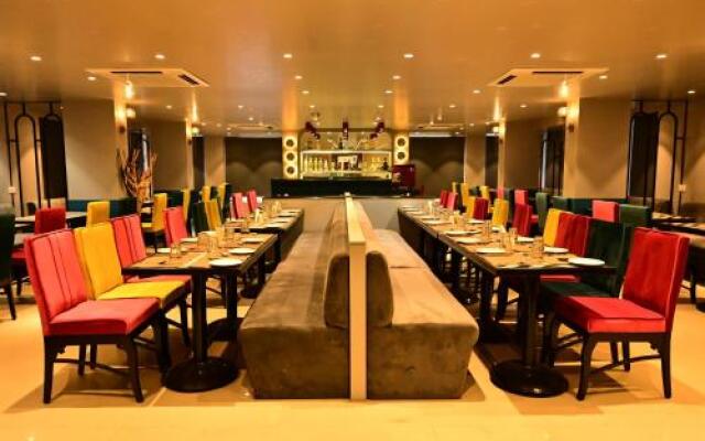The Deccan Royaale