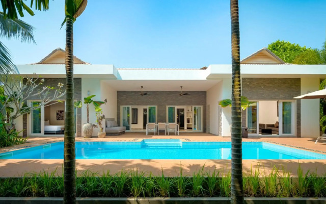 The Friendship Villa by Amatak