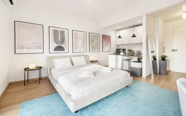 Olala Yolo Apartment