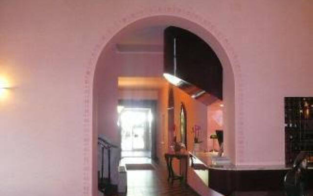 Hotel Milano Pool & Garden