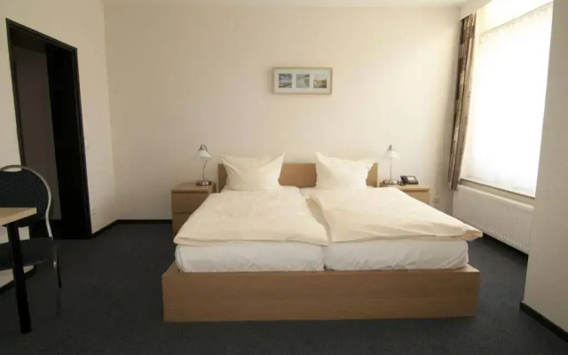 Airport Hotel Jägerhof Weeze