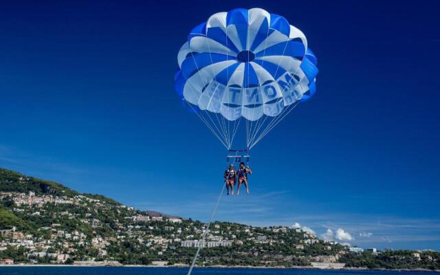 Monte Carlo Beach