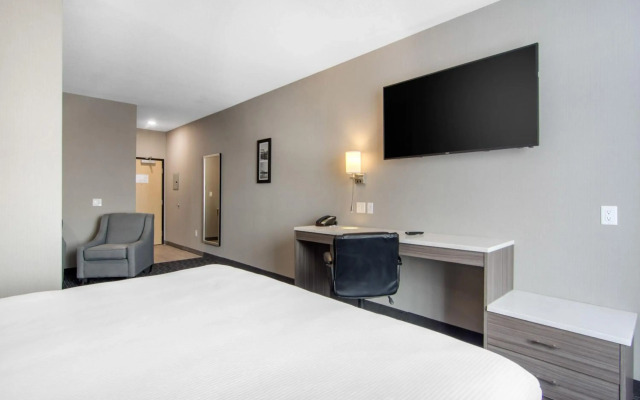 Comfort Inn & Suites