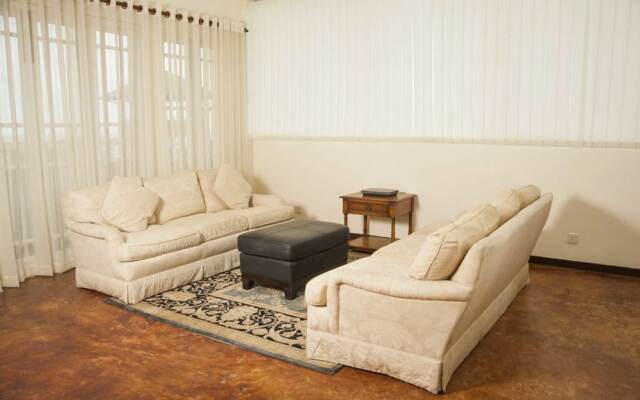 The Prestige Court Residence