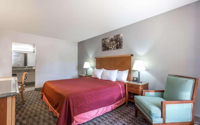Howard Johnson by Wyndham Scottsdale Old Town