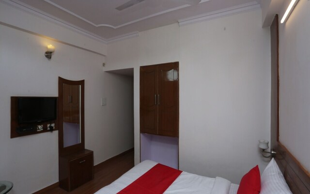 Oyo Flagship 23607 Kailash Residency