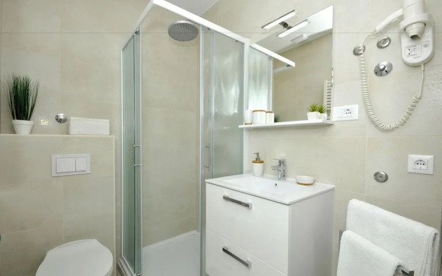 Villa Fani - Apartments and Rooms