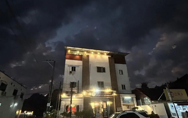 Vang Vieng Rock Backpacker Hostel