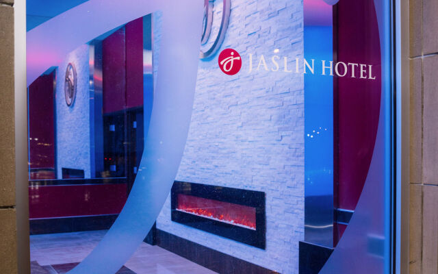 Jaslin Hotel