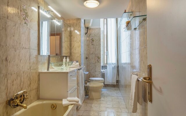 Central Sweet Home by Wonderful Italy