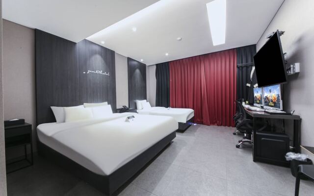 Zam 101 Hotel