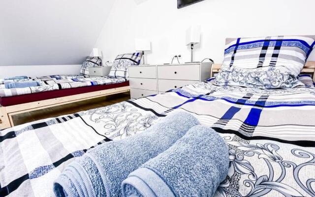 Modern sanierte Wohnung mit 5 Einzelbetten in Leipzig-Plagwitz