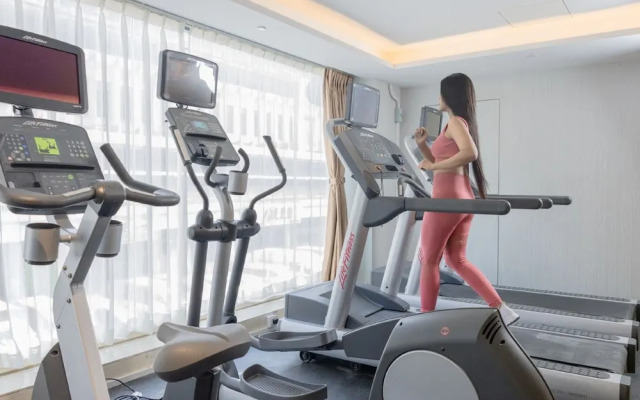 Yangon Thanlwin Hotel