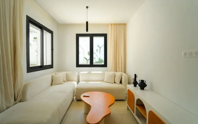 Villa Malaga Luxury for 10 in Central Marsa