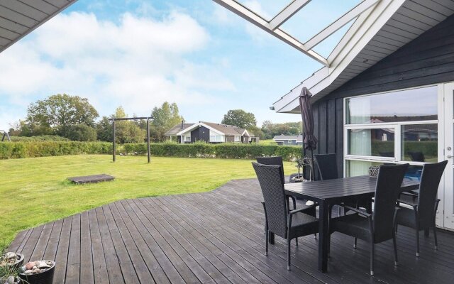 10 Person Holiday Home in Rudkobing-by Traum