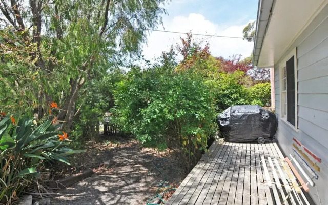 Sea Whispers-Inlet Side