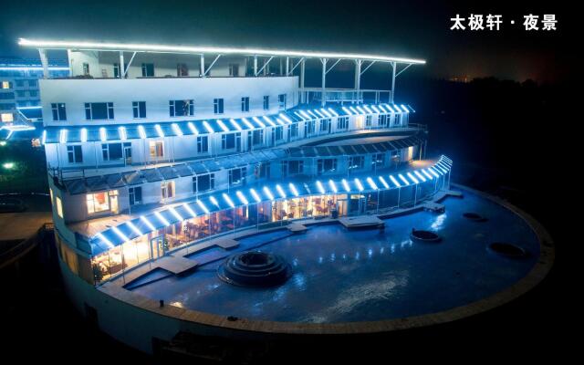 Solar Valley Micro-E International Hotel