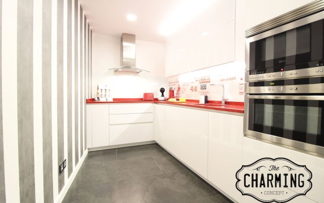 Charming Exclusive La Latina