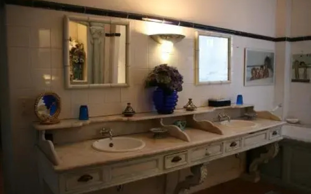 La Maison sur la Colline