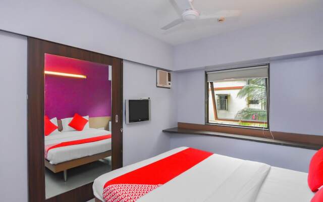 OYO 18803 Smart Inn