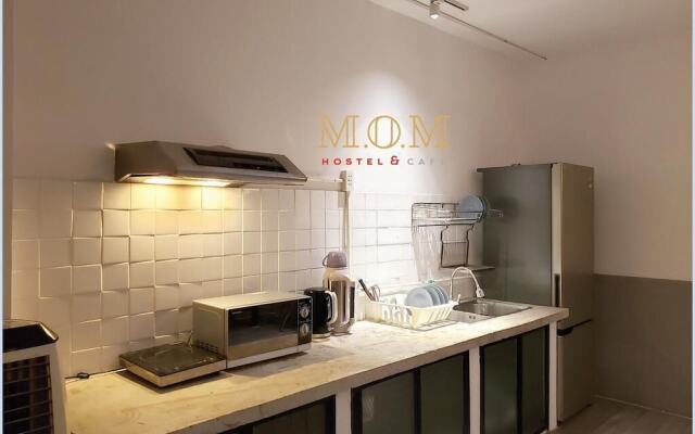 The Old House - Hostel & Cafe