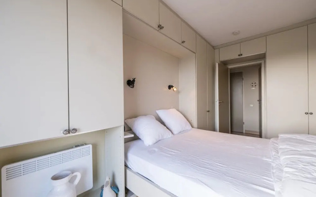 Apartment With Sea-view From Terrace