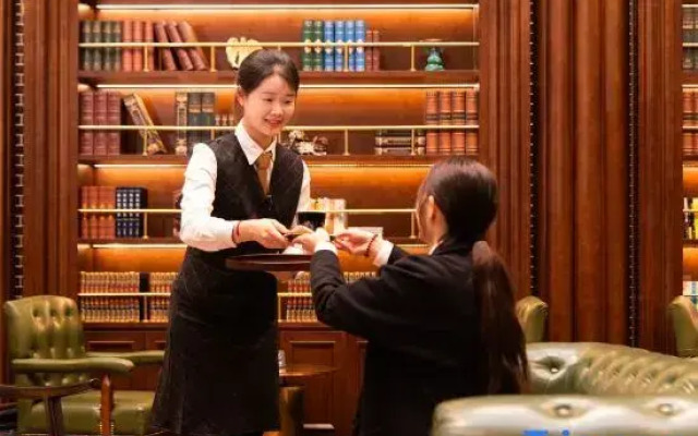 James Joyce Elite MIXC Mall East Coast Shantou Hotel