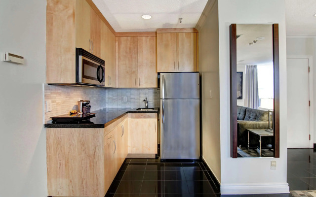 DoubleTree by Hilton Hotel Toronto Downtown