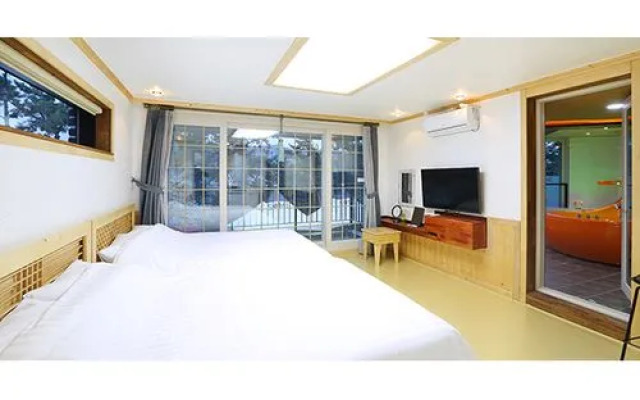 Tongyeong Evergreen Pension