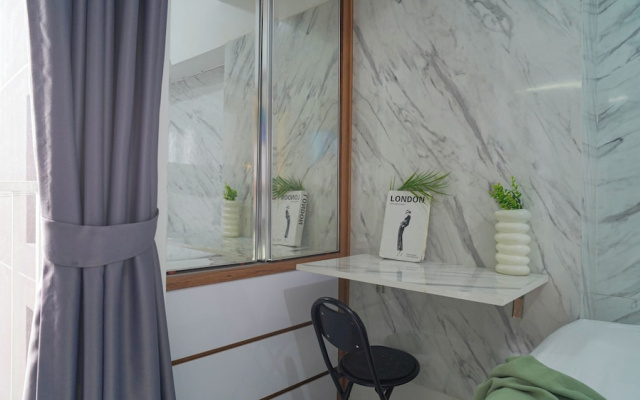 Classic Modern Studio At Apartment Tokyo Riverside Pik 2