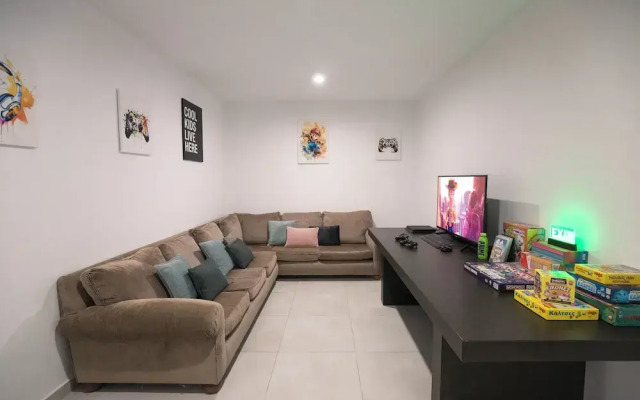 Chania Elegance Suites