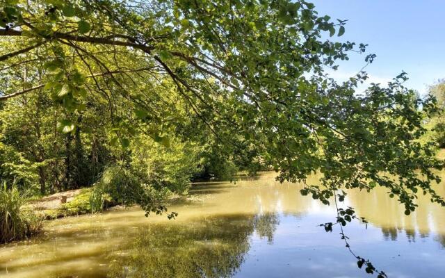 E7 Roebeck Country Park