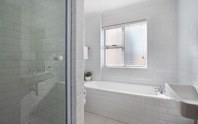 Big Bay Beach Club 122