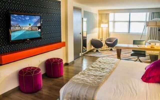 TRYP by Wyndham Isla Verde