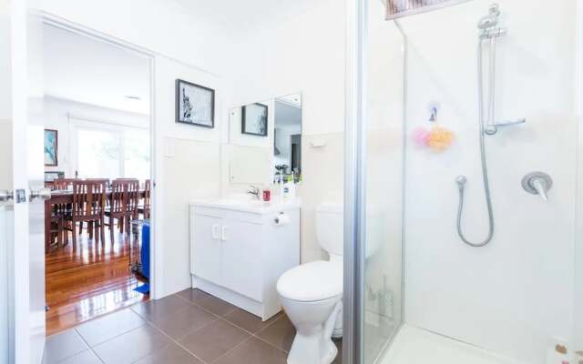 Renovated 4 Bedroom Home in the Heart of Grey Lynn