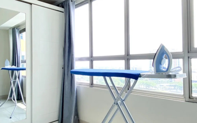 Modern Look Studio At Springlake Summarecon Bekasi Apartment