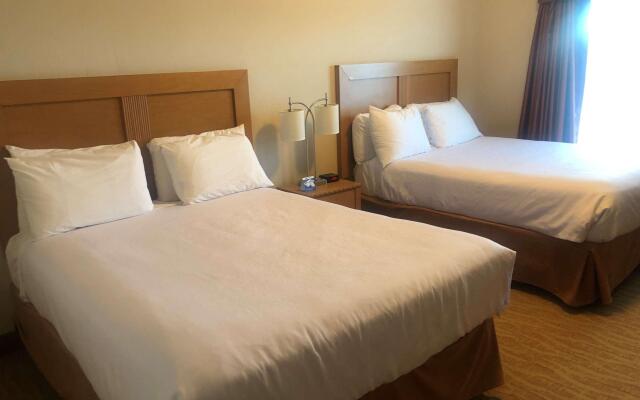 Best Western Grande Prairie Hotel & Suites