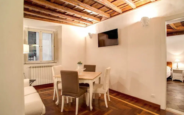 HI Navona apartment