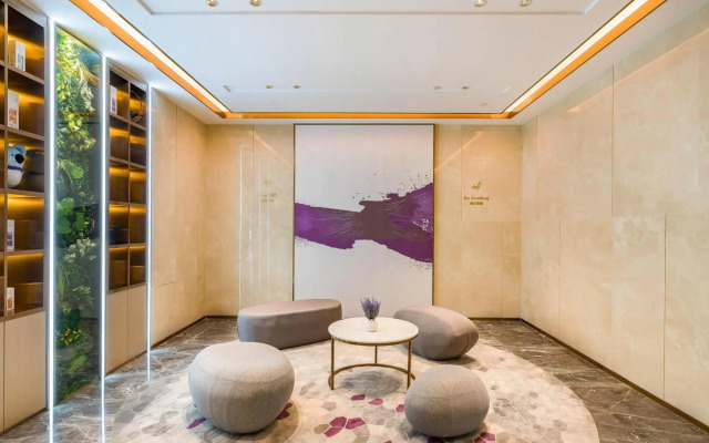 Lavande Hotel (Beijing Nanyuan Heyi Subway Station)